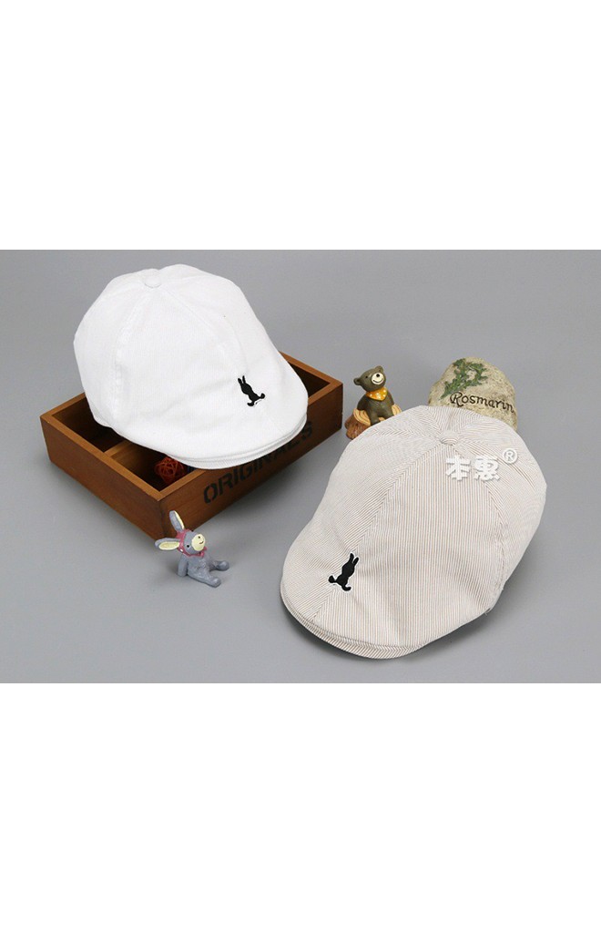 หมวกแฟล็ตแค็ป Flat Cap ลายทาง ปักรูกระต่าย
