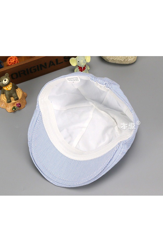 หมวกแฟล็ตแค็ป Flat Cap ลายทาง ปักรูกระต่าย