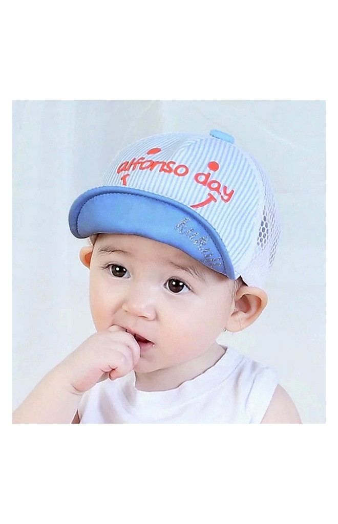 หมวกแก๊ปลายทางสกรีนยิ้ม alfonso day จาก KUKUJI