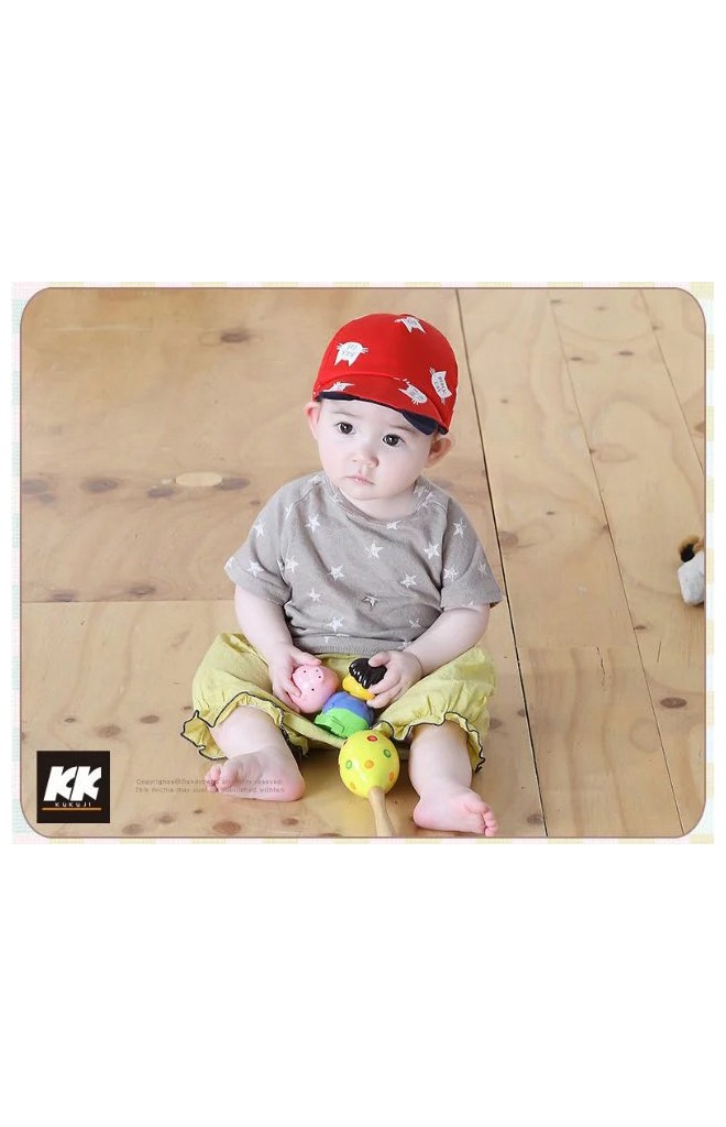 หมวกแก๊ปสกรีนรูปแมว ปลายปีกหมวกแต่งหูแหลม
