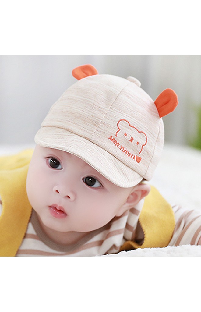 หมวกแก๊ปเด็กเล็กปักหมีน้อย แต่งหูน่ารัก จาก TUTUYA