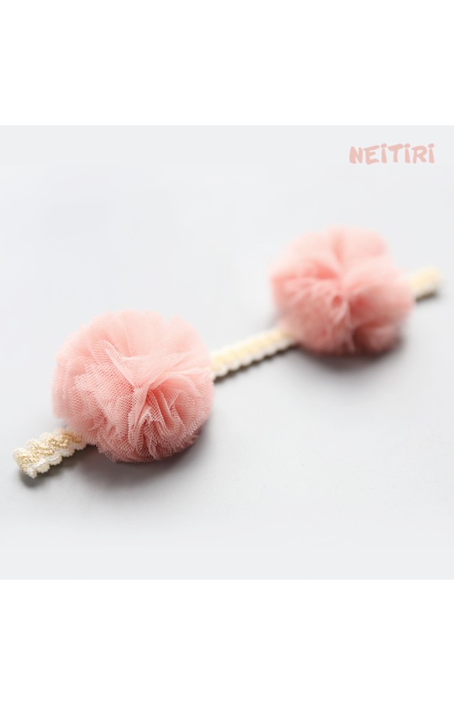 สายคาดผมแต่งปอมปอมผ้าตาข่าย จาก Angel Neitiri
