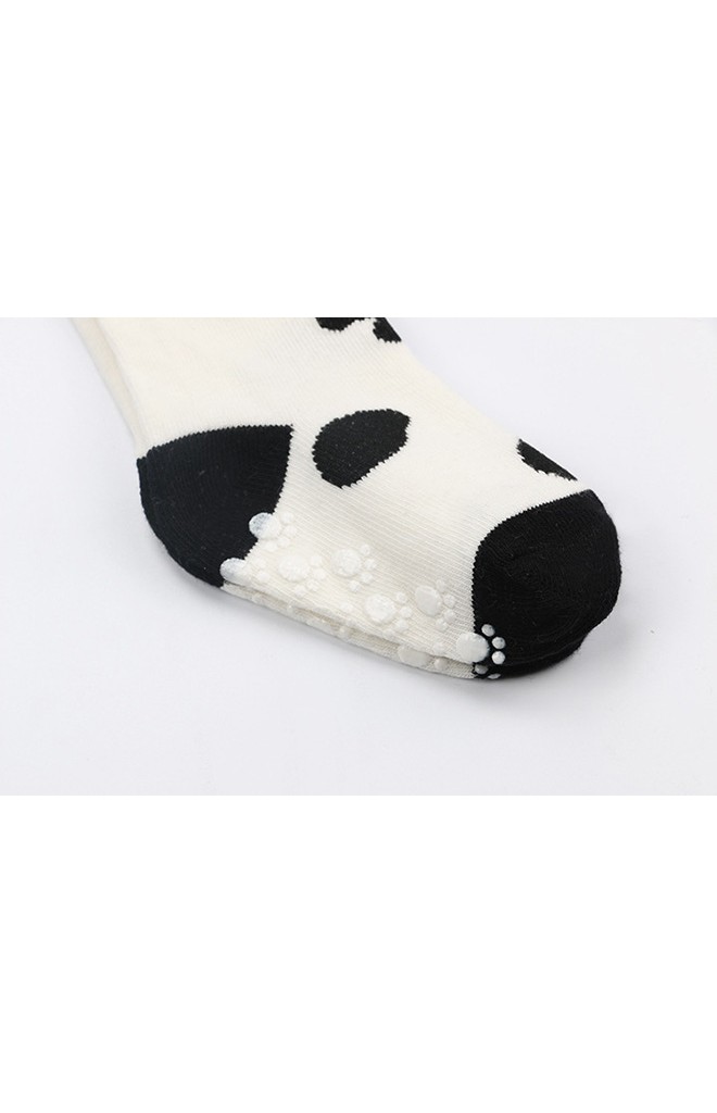 ถุงเท้าเด็กลายวัวน้อย มีกันลื่น จาก Kids Socks