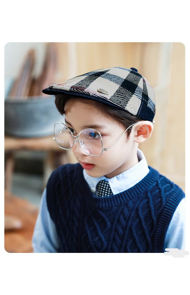 หมวกแฟลตแค๊ปลายสก๊อต จาก Lemonkid