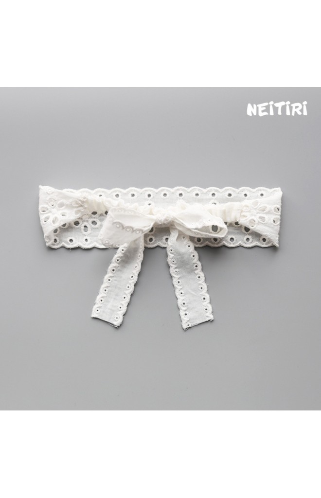 แถบผ้าคาดผมลูกไม้ฉลุสีครีมด้านหลังแต่งโบว์น่ารัก Angel Neitiri