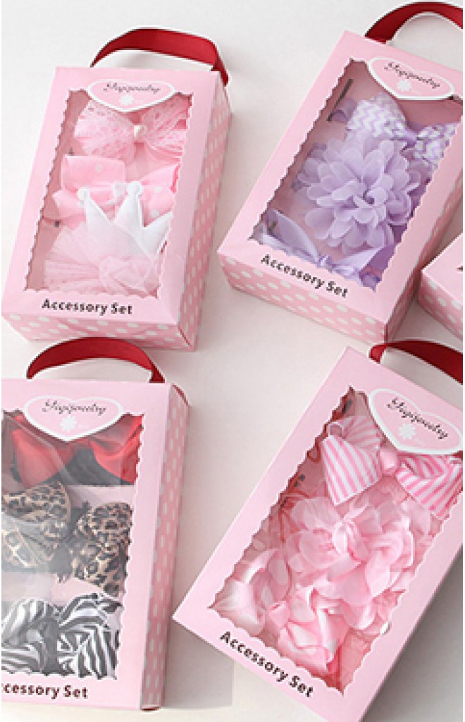 เซ็ตสายคาดผมแพ็ค 3 ชิ้น จัดเซ็ตมาในกล่องชมพูสวยหวาน เซ็ตสายคาดผมแพ็ค 3 ชิ้น จัดเซ็ตมาในกล่องชมพูสวยหวาน