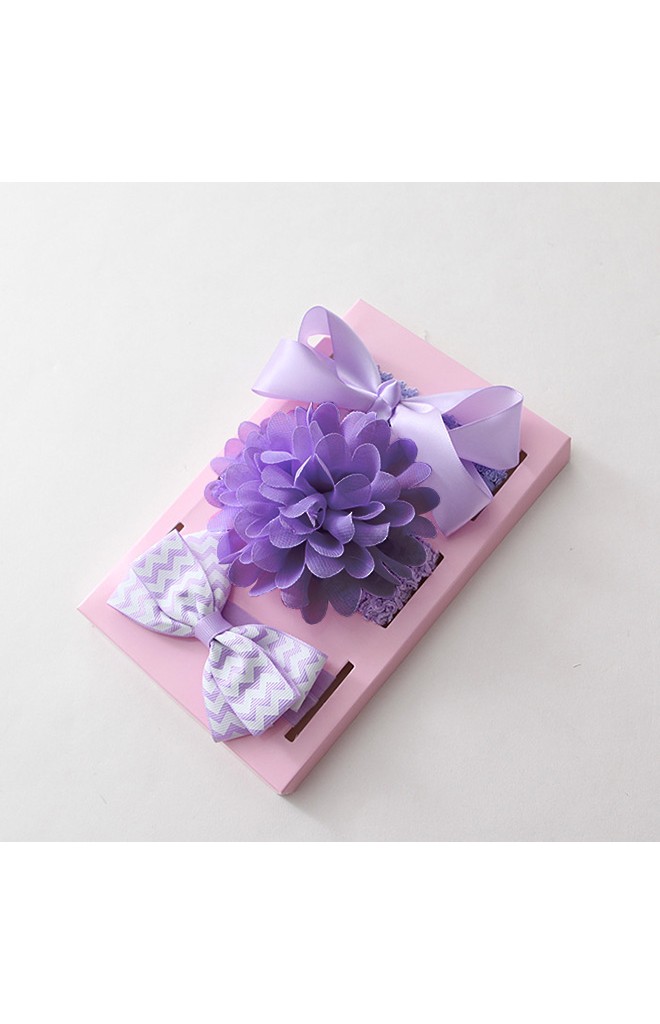เซ็ตสายคาดผมแพ็ค 3 ชิ้น จัดเซ็ตมาในกล่องชมพูสวยหวาน