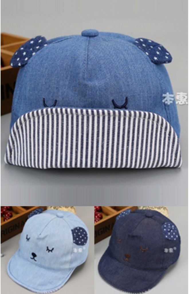 หมวกแก๊ปหน้าหมีหลับแต่งหูลายจุด จาก KUKUJI หมวกแก๊ปหน้าหมีหลับแต่งหูลายจุด จาก KUKUJI