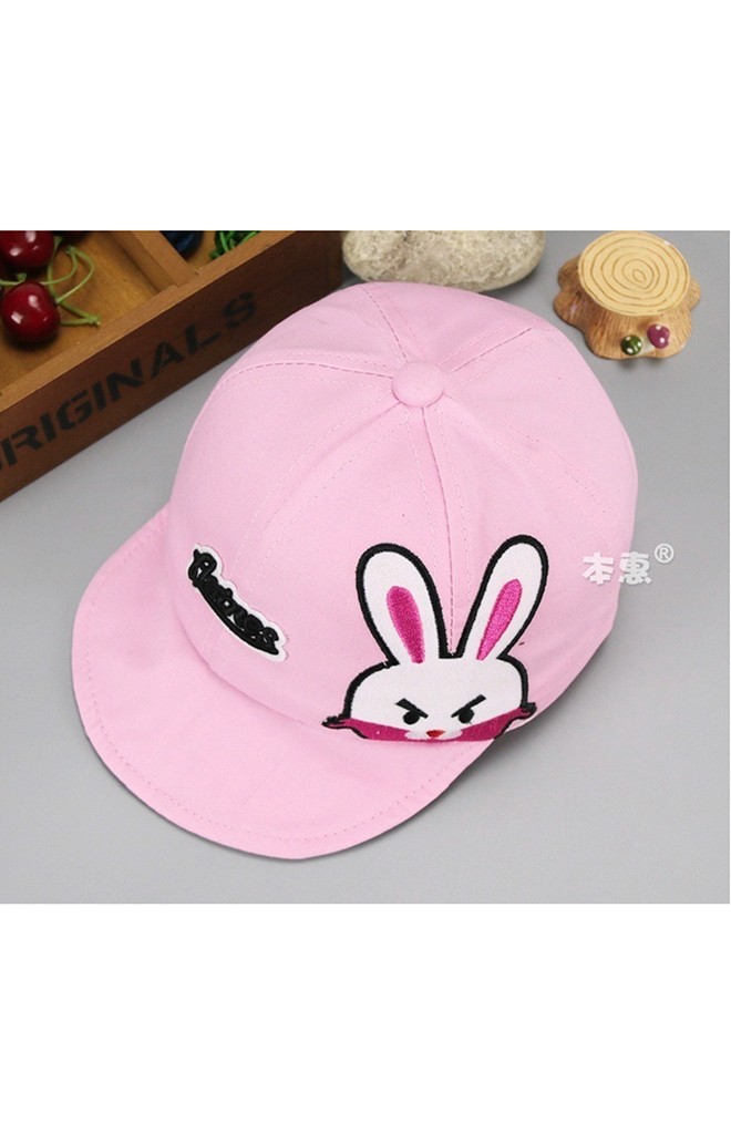 หมวกแก๊ปปักหน้ากระต่ายน้อย จาก KUKUJI