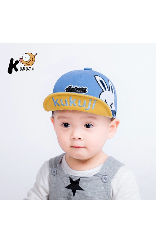 หมวกแก๊ปปักหน้ากระต่ายน้อย จาก KUKUJI