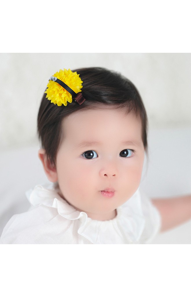 กิ๊บเด็กดอกไม้สีเหลืองแต่งตาเล็กๆ จาก Angel Neitiri