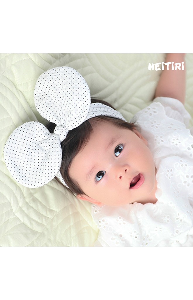 สายคาดผมโบว์กลมใหญ่ลายจุดเล็กๆ จาก Angel Neitiri