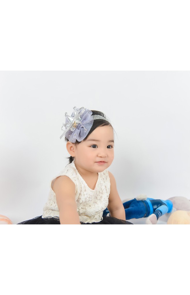 สายคาดผมมงกุฎเงินระบายผ้าโปร่งสีเทา