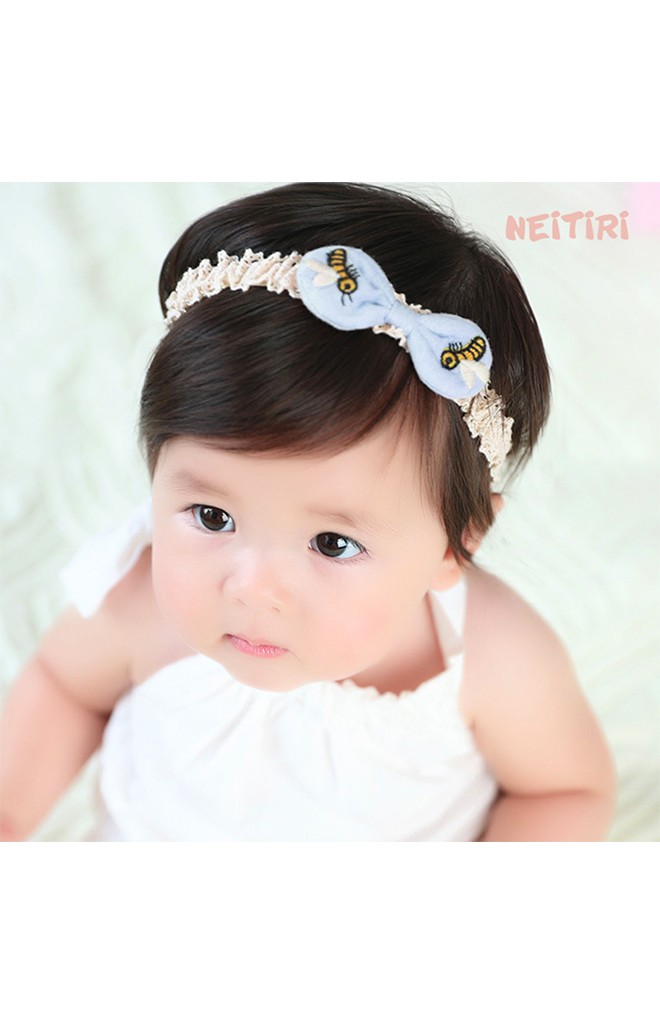สายคาดผมโบว์ปักผึ้งน้อย จาก Angel Neitiri