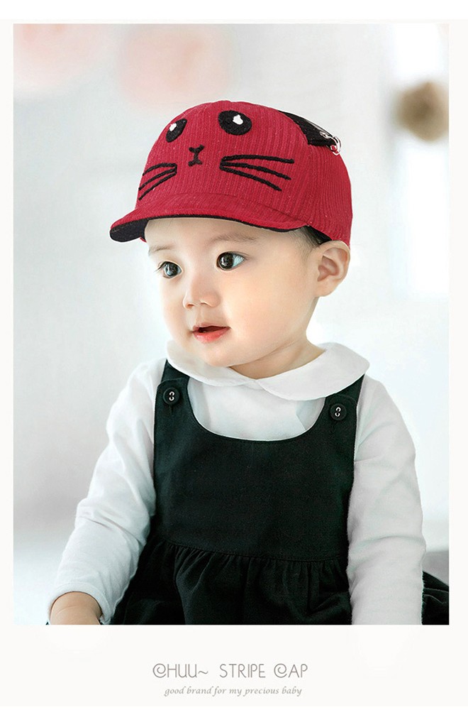 หมวกแก๊ปแมวผ้าลูกฟูก ใต้หมวกแต่งอักษร HAPPY จาก GZMM