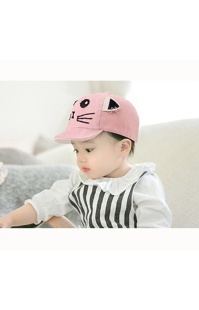 หมวกแก๊ปแมวผ้าลูกฟูก ใต้หมวกแต่งอักษร HAPPY จาก GZMM