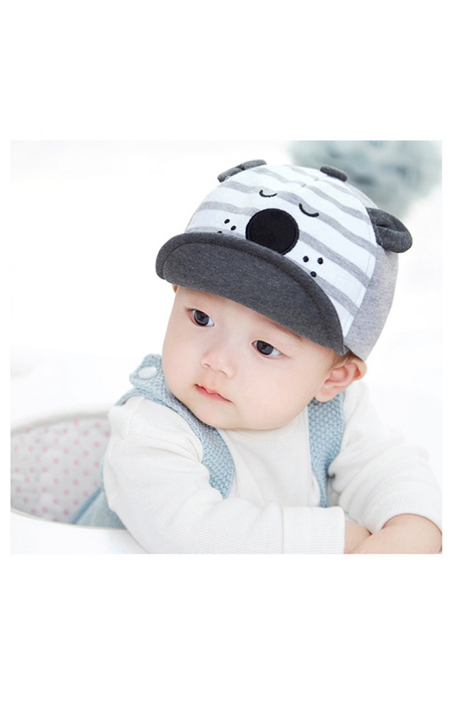 หมวกแก๊ปหน้าหมีหลับแต่งหูน่ารัก จาก GZMM