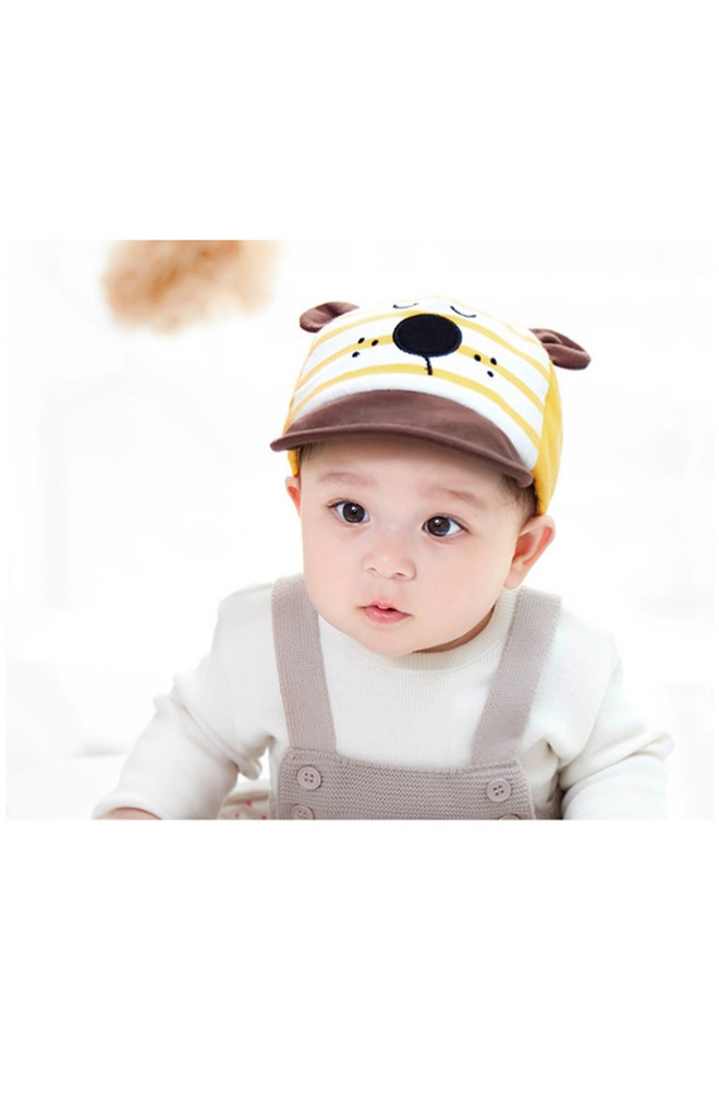 หมวกแก๊ปหน้าหมีหลับแต่งหูน่ารัก จาก GZMM