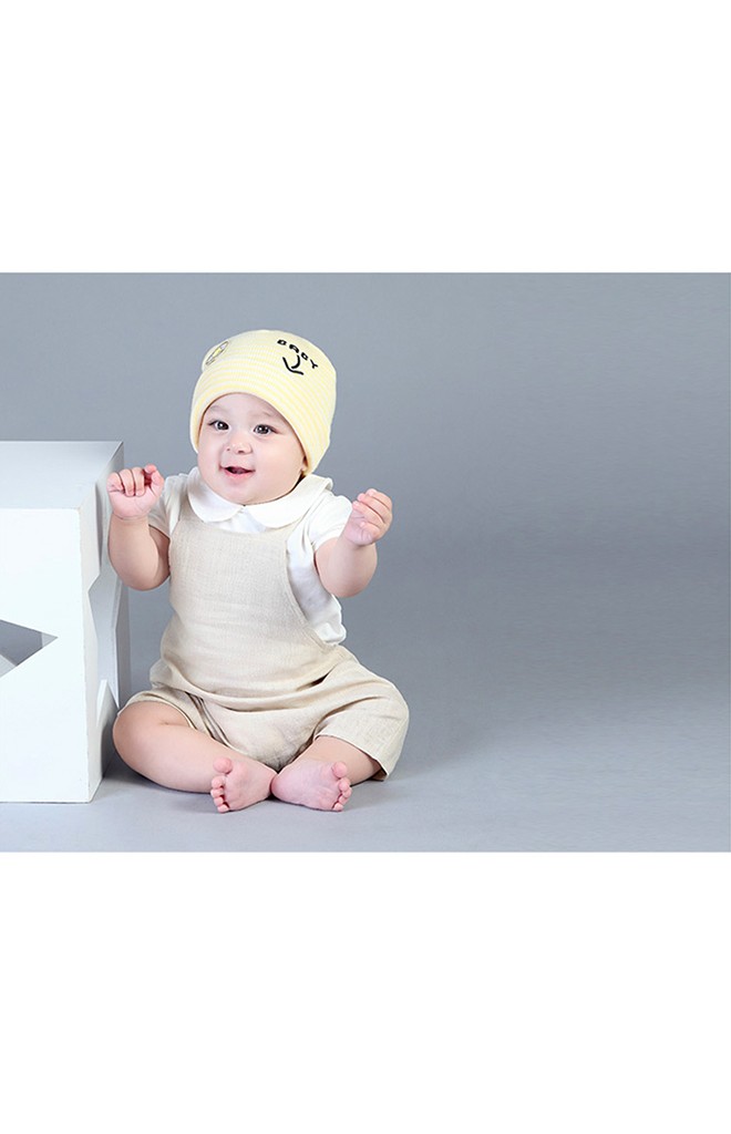 หมวกเด็กบีนนี่ลายขวางแต่งลูกเจี๊ยบ สกรีนอักษร BABY จาก GZMM