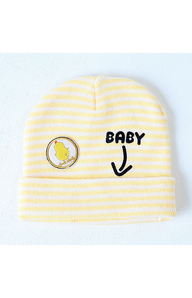หมวกเด็กบีนนี่ลายขวางแต่งลูกเจี๊ยบ สกรีนอักษร BABY จาก GZMM