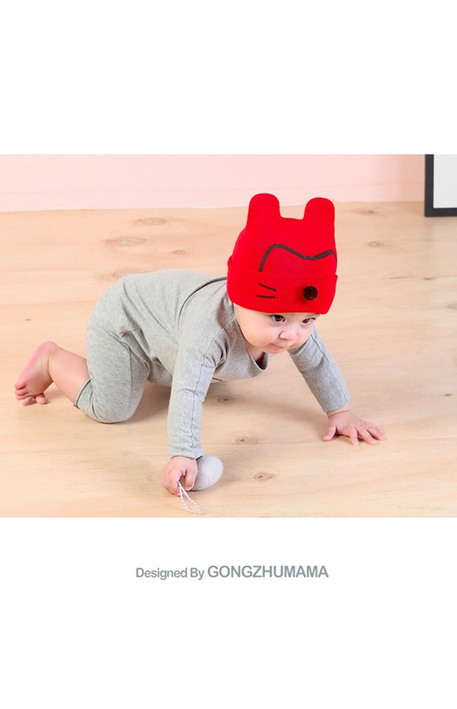 หมวกไหมพรมหน้าแมวน้อยแต่งจมูกกลม DANDY BEBE