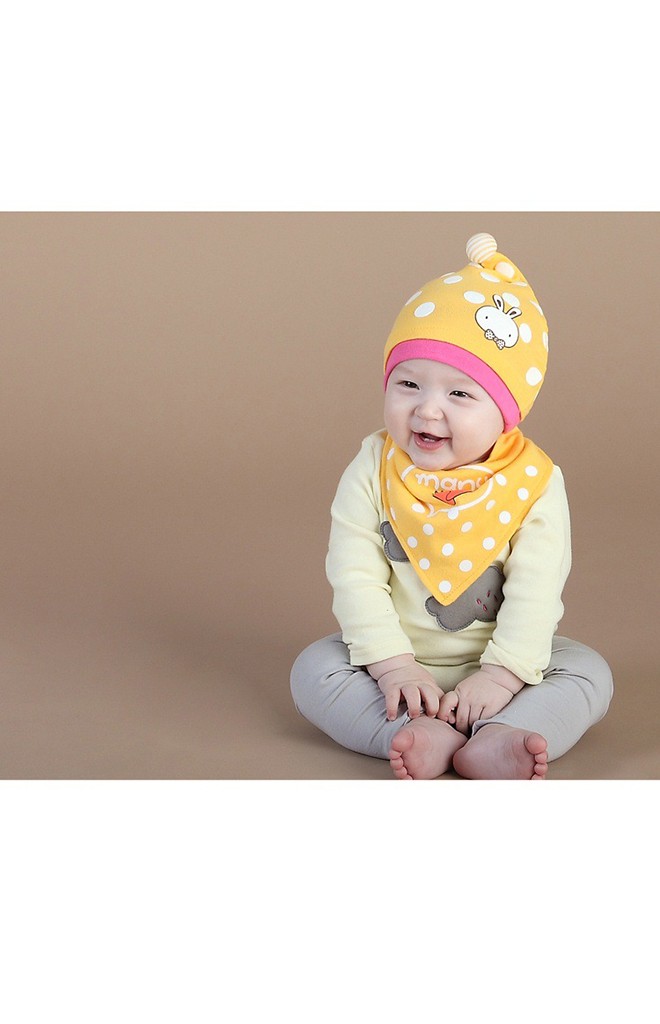 เซ็ตหมวกลายจุดสกรีนรูปกระต่ายน้อยและแครอท จาก MILKY FRIENDS