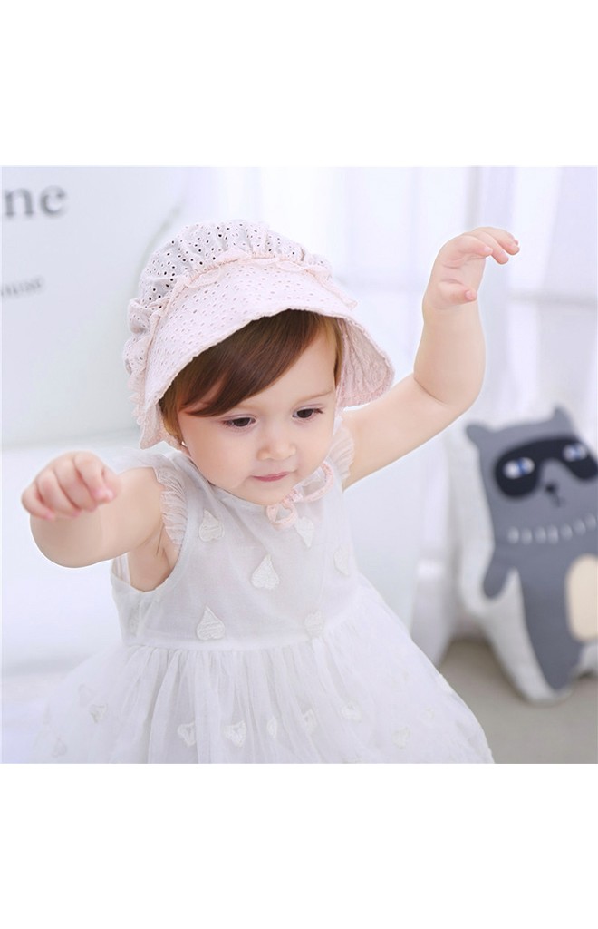 หมวกบอนเนตลูกไม้หวานปีกด้านหน้า