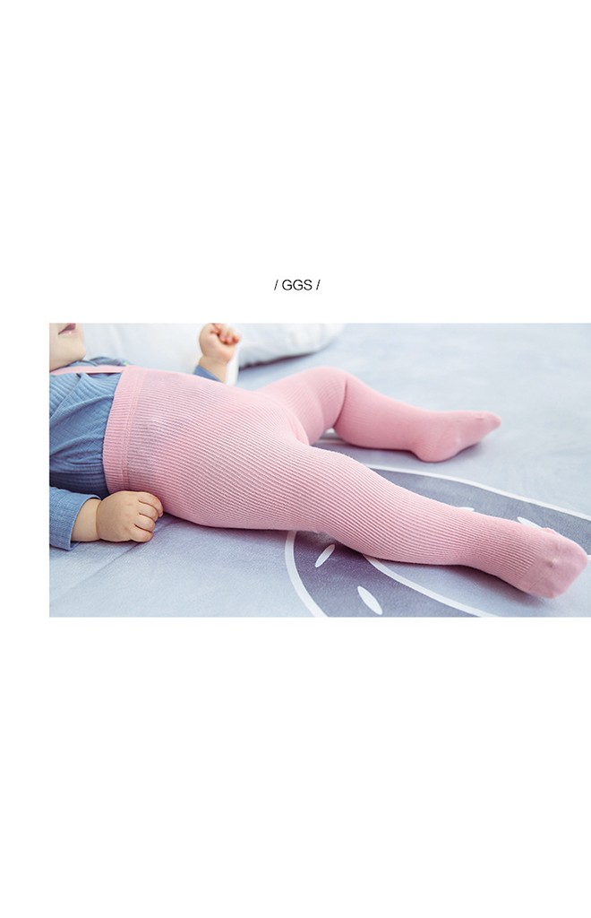ถุงน่องเด็กแบบมีสายเอี๊ยมยางยืดในตัว