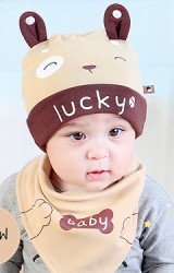 เซ็ตหมวกเด็กเล็กลายเจ้าตูบสกรีน lucky พร้อมผ้ากันเปื้อน จาก TIANYIBEAR