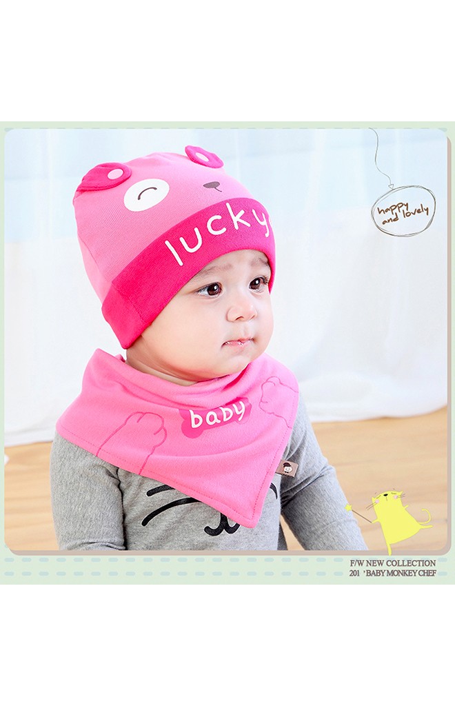 เซ็ตหมวกเด็กเล็กลายเจ้าตูบสกรีน lucky พร้อมผ้ากันเปื้อน จาก TIANYIBEAR