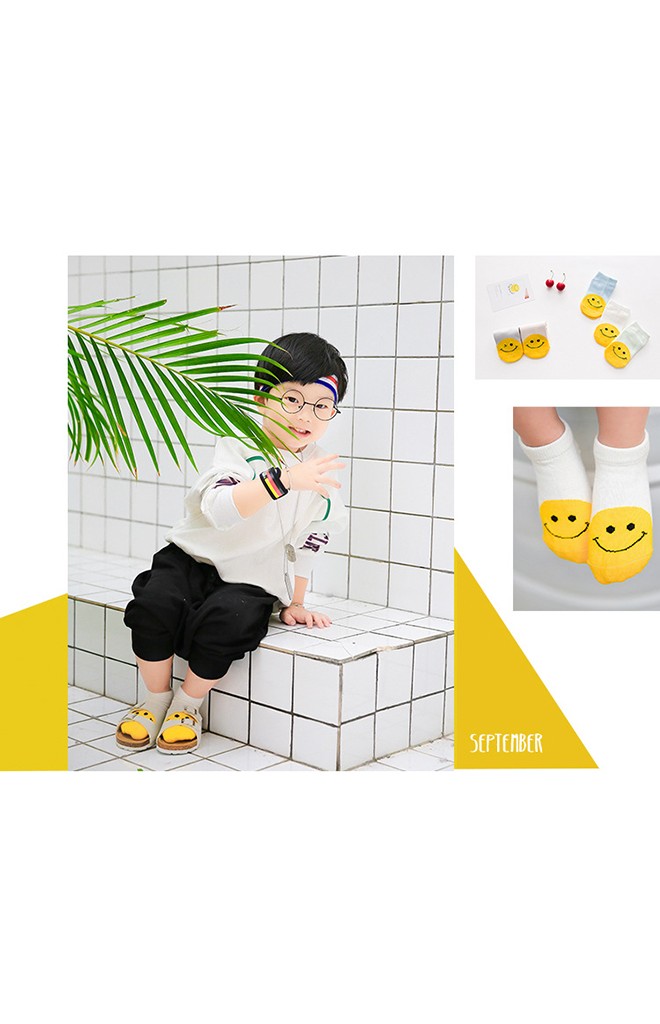 เซ็ตถุงเท้าเด็กแพ็ค 5 คู่ ปลายเท้าเหลืองลายหน้ายิ้ม