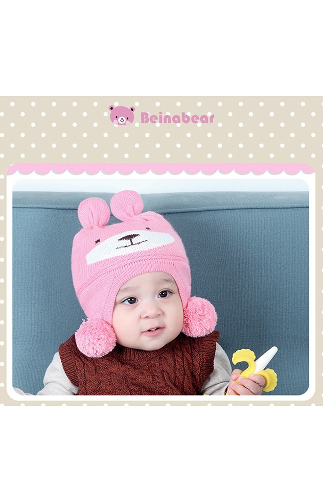 หมวกไหมพรมหน้าหมีน้อยด้านข้างแต่งปอมปอม BEINABEAR