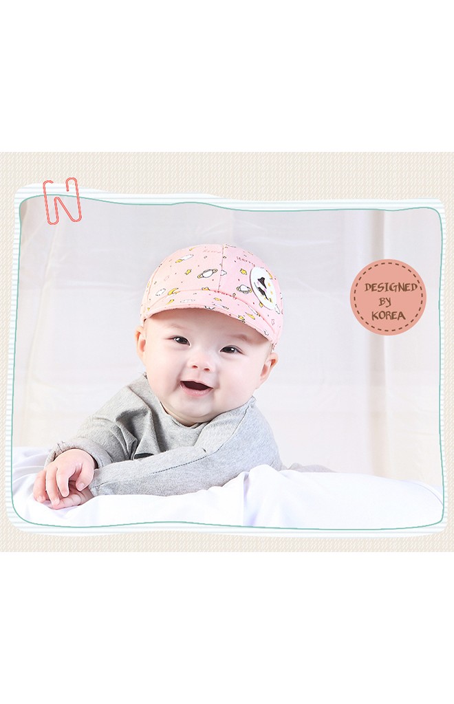 หมวกแก๊ปปีกอ่อนลายแม่มดท่องอวกาศ YOYOTREE
