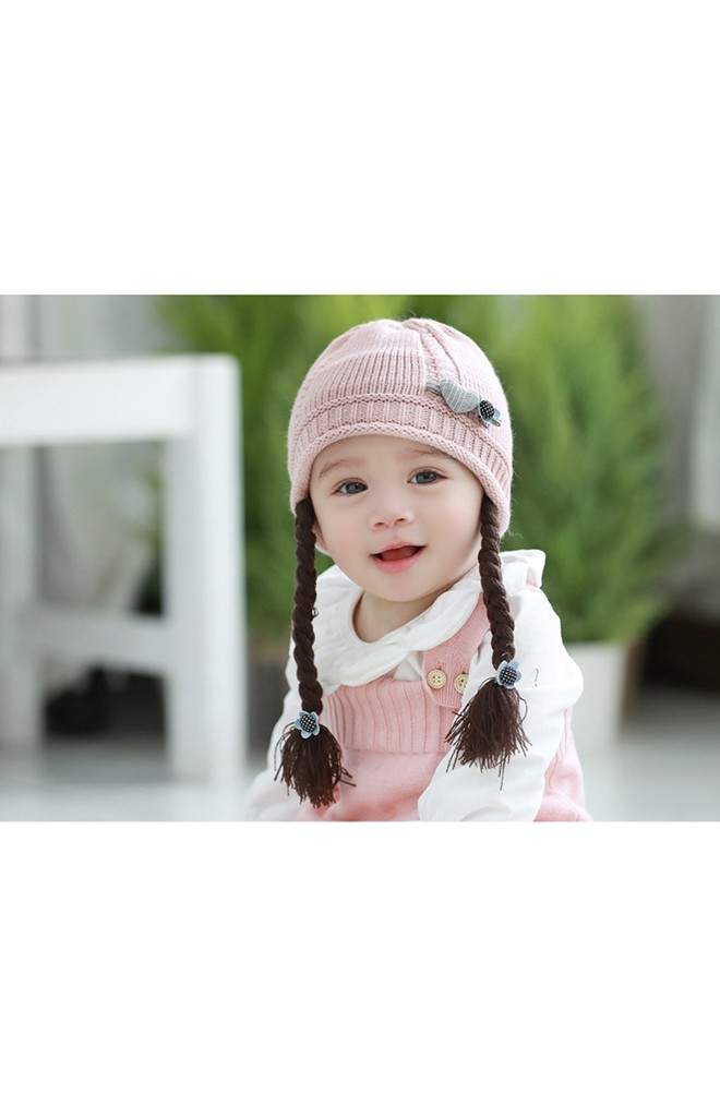 หมวกไหมพรมเปียแต่งกิ๊บหัวใจและดอกไม้ TUTUYA