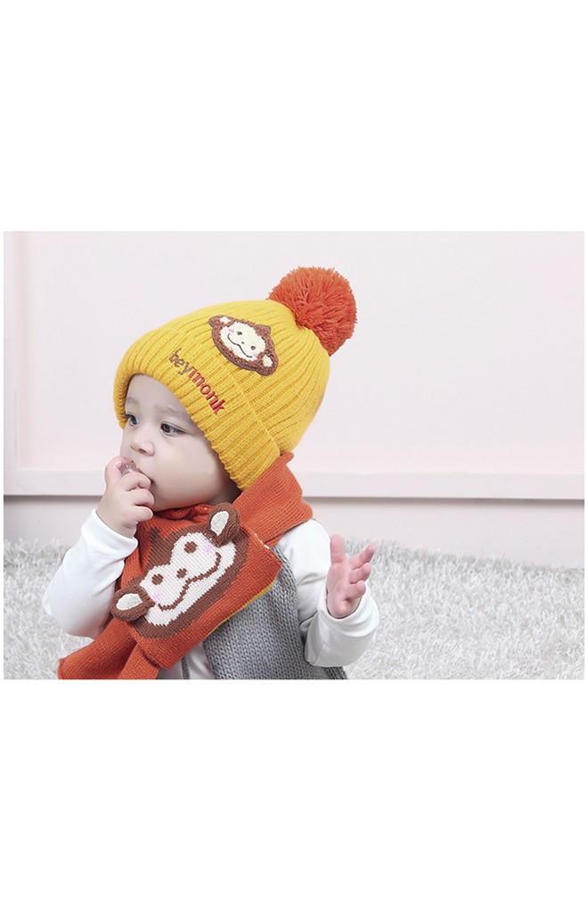 เซ็ตหมวกไหมพรมพร้อมผ้าพันคอลิงจ๋อ ปัก heymonk