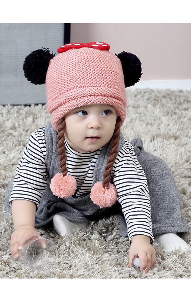 หมวกไหมพรมเปียแต่งโบว์แดงลายจุด TAINYIBEAR