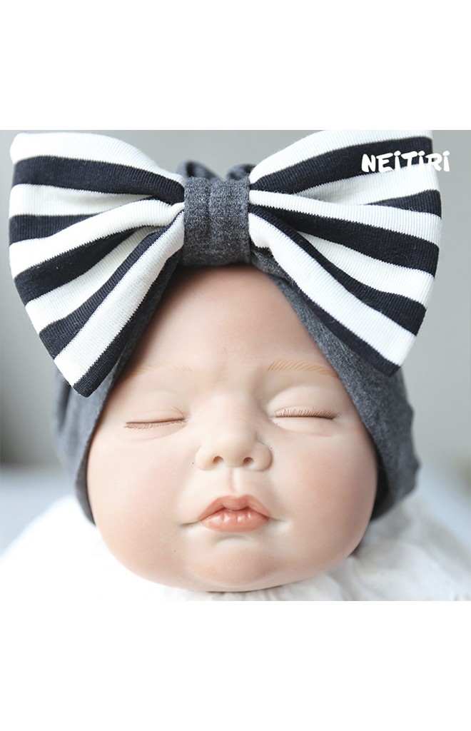 หมวกสาวน้อยแต่งโบว์ใหญ่ลายทาง Angel Neitiri
