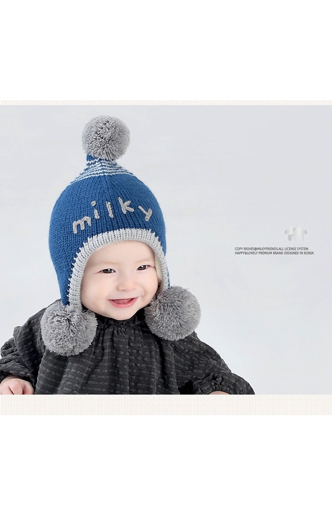 หมวกไหมพรม milky แต่งปอมปอม