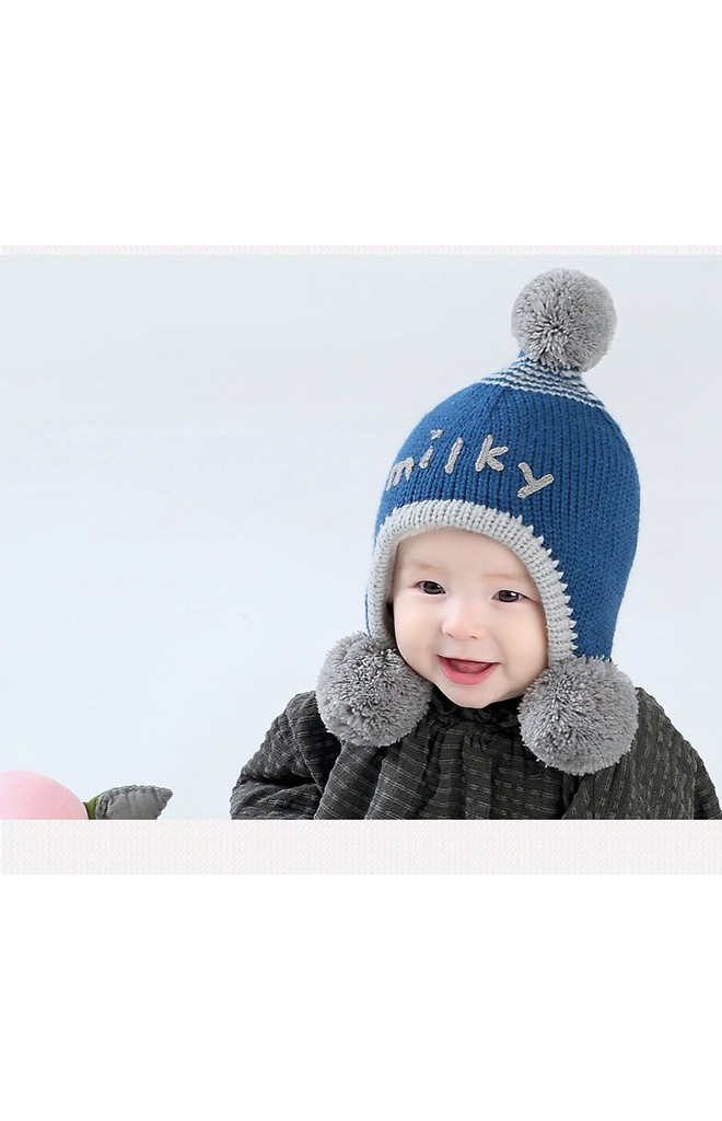 หมวกไหมพรม milky แต่งปอมปอม