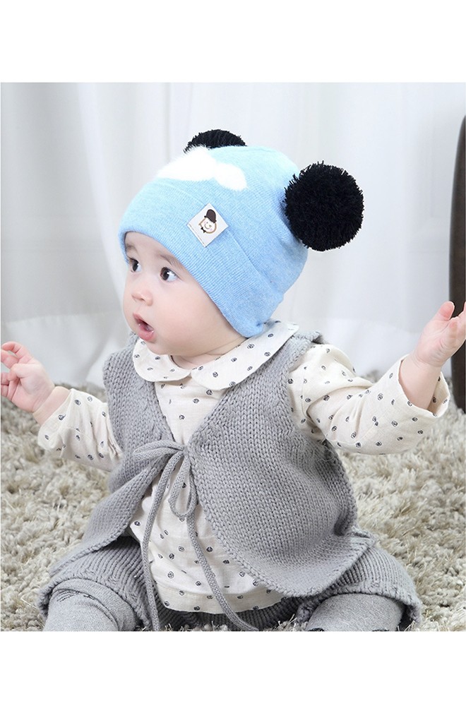 หมวกบีนนี่ลายมิกกี้แต่งหูปอมปอม TIANYIBEAR