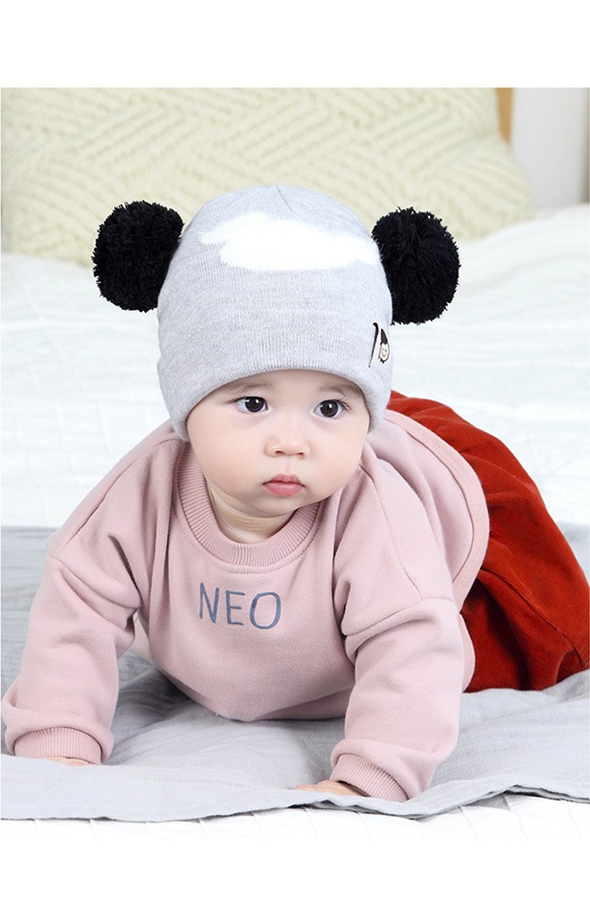 หมวกบีนนี่ลายมิกกี้แต่งหูปอมปอม TIANYIBEAR