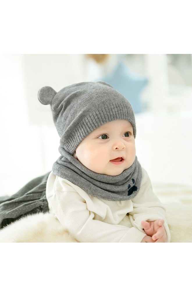 เซ็ตหมวกบีนนี่หมีน้อยแต่งหูน่ารักมาพร้อมผ้าสวมคอ GZMM