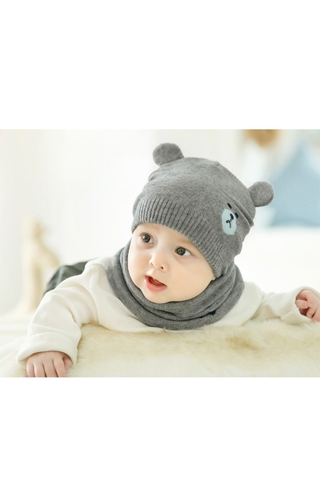 เซ็ตหมวกบีนนี่หมีน้อยแต่งหูน่ารักมาพร้อมผ้าสวมคอ GZMM