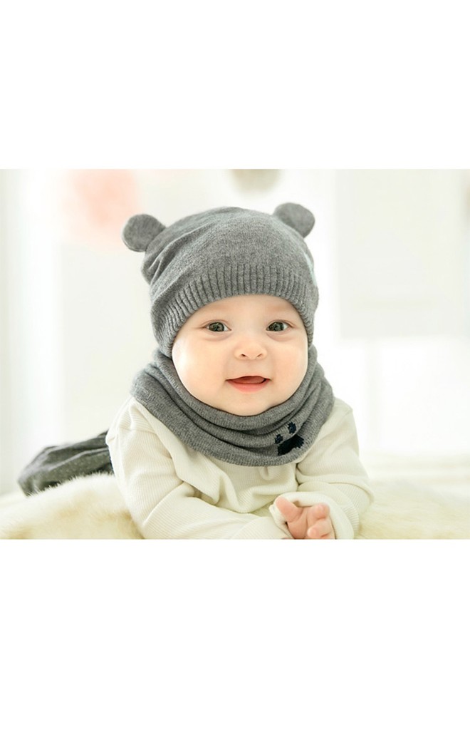 เซ็ตหมวกบีนนี่หมีน้อยแต่งหูน่ารักมาพร้อมผ้าสวมคอ GZMM