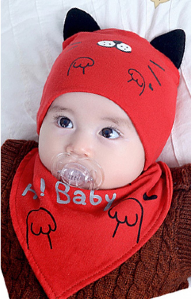 เซ็ตหมวกแมวน้อยพร้อมผ้ากันเปื้อนสามเหลี่ยม Hi! Baby เซ็ตหมวกแมวน้อยพร้อมผ้ากันเปื้อนสามเหลี่ยม Hi! Baby