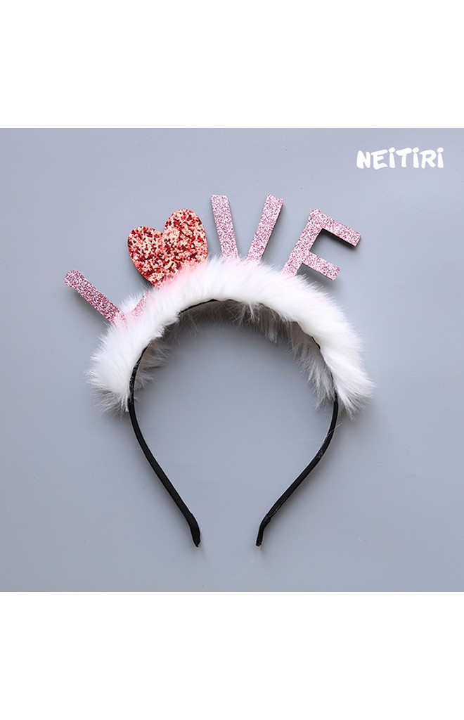 ที่คาดผม LOVE แต่งขนมิ้ง จาก Angel Neitiri