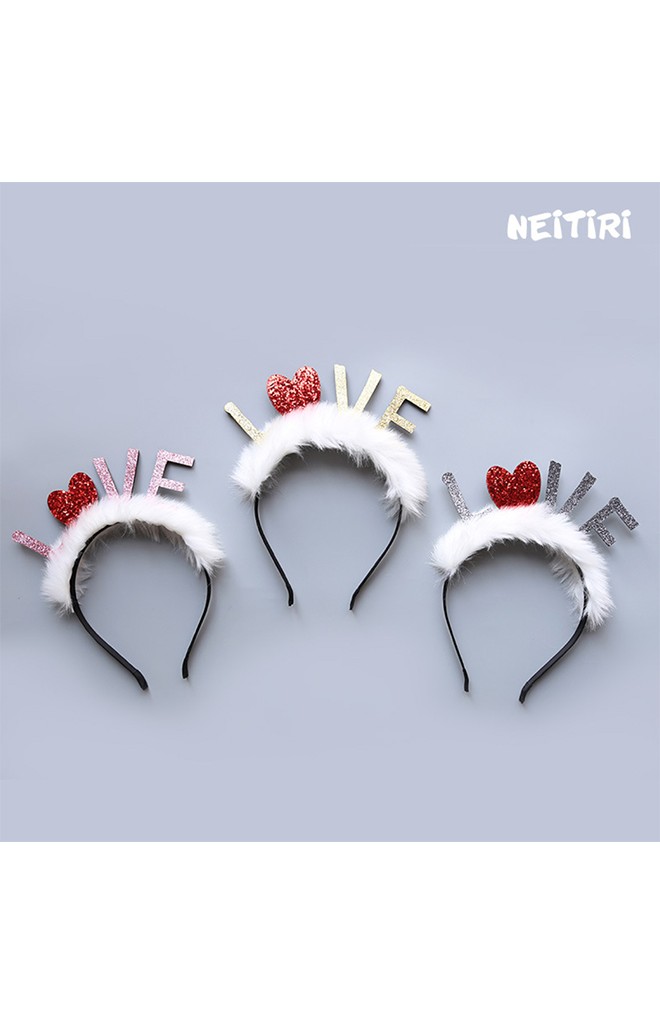 ที่คาดผม LOVE แต่งขนมิ้ง จาก Angel Neitiri