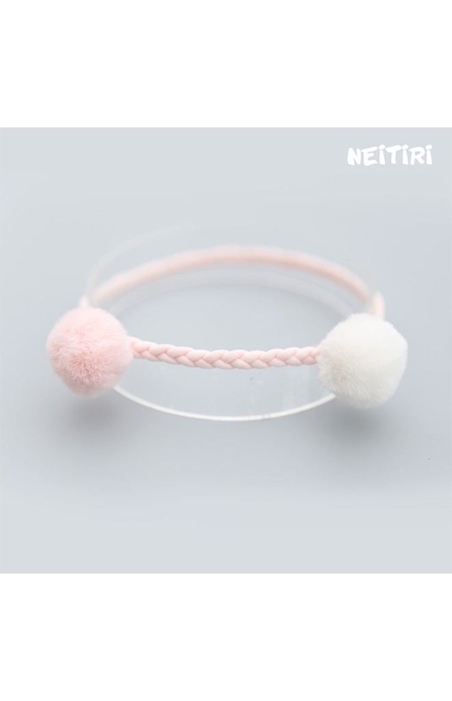 สายคาดผมปอมปอมต่างสี จาก Angel Neitiri