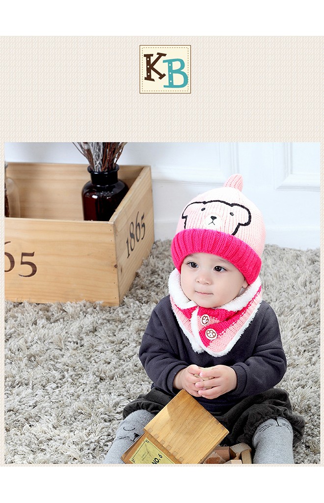 เซ็ตหมวกไหมพรมยอดแหลมหน้าหมีน้อย มาพร้อมผ้าพันคอ