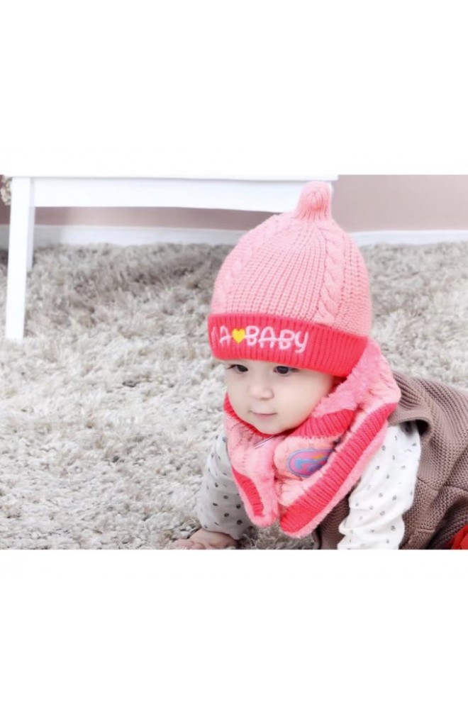 เซ็ตหมวกไหมพรมยอดแหลมปัก MA love BABY